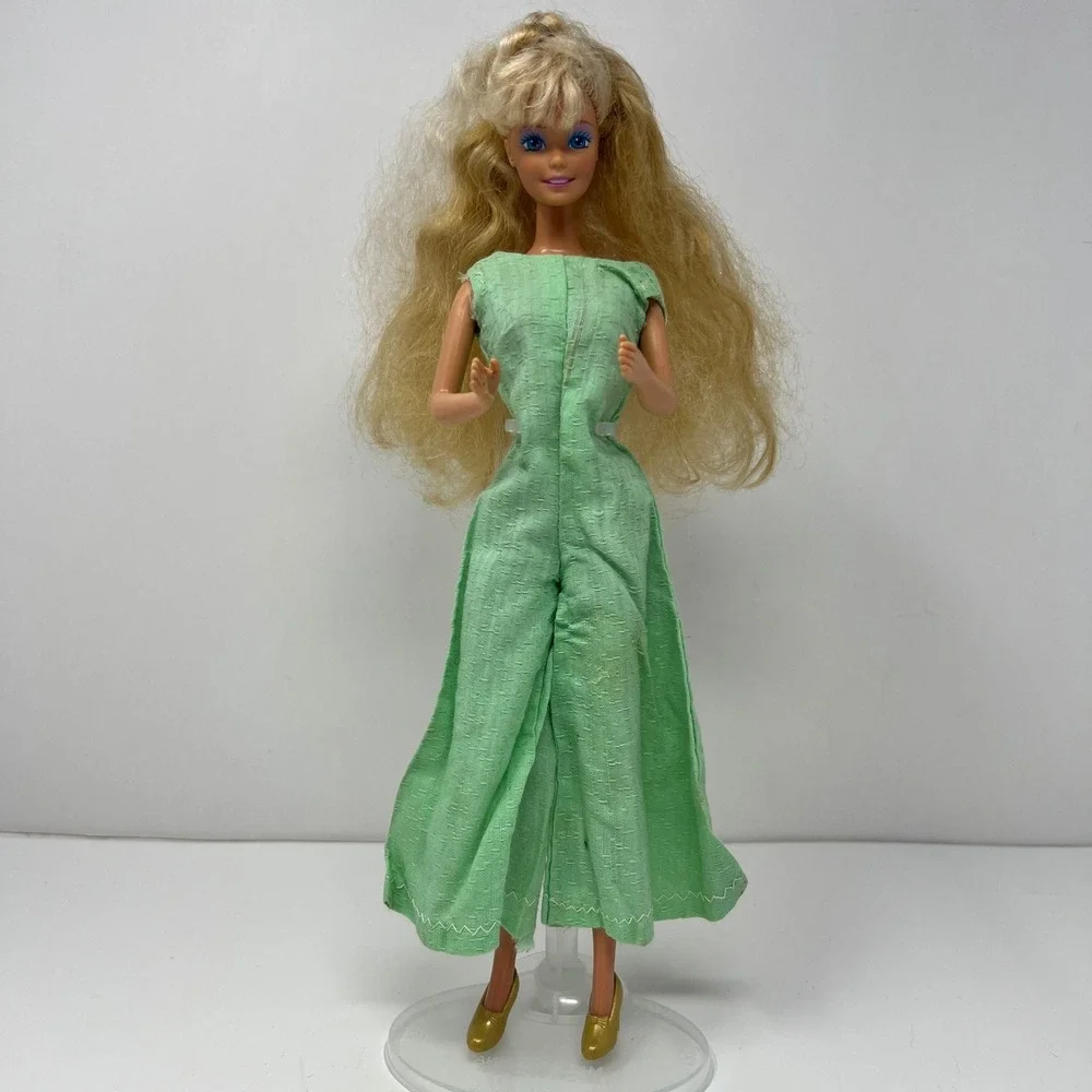 Mattel Barbie Doll 11.5‎ Inch Blonde Green Jumpsuit Gold Shoes 1966 Body 1980s